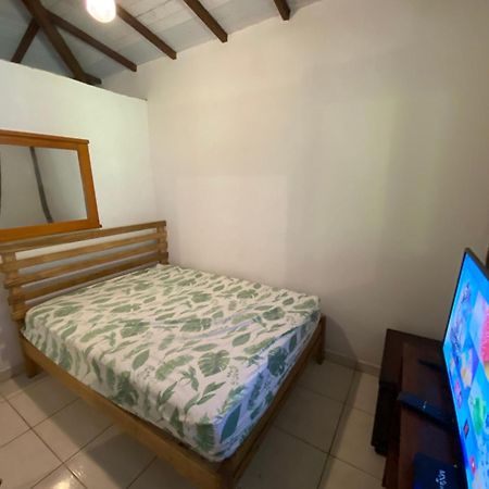 Casa Azul Sertao De Camburi Сан-Себастьян Экстерьер фото